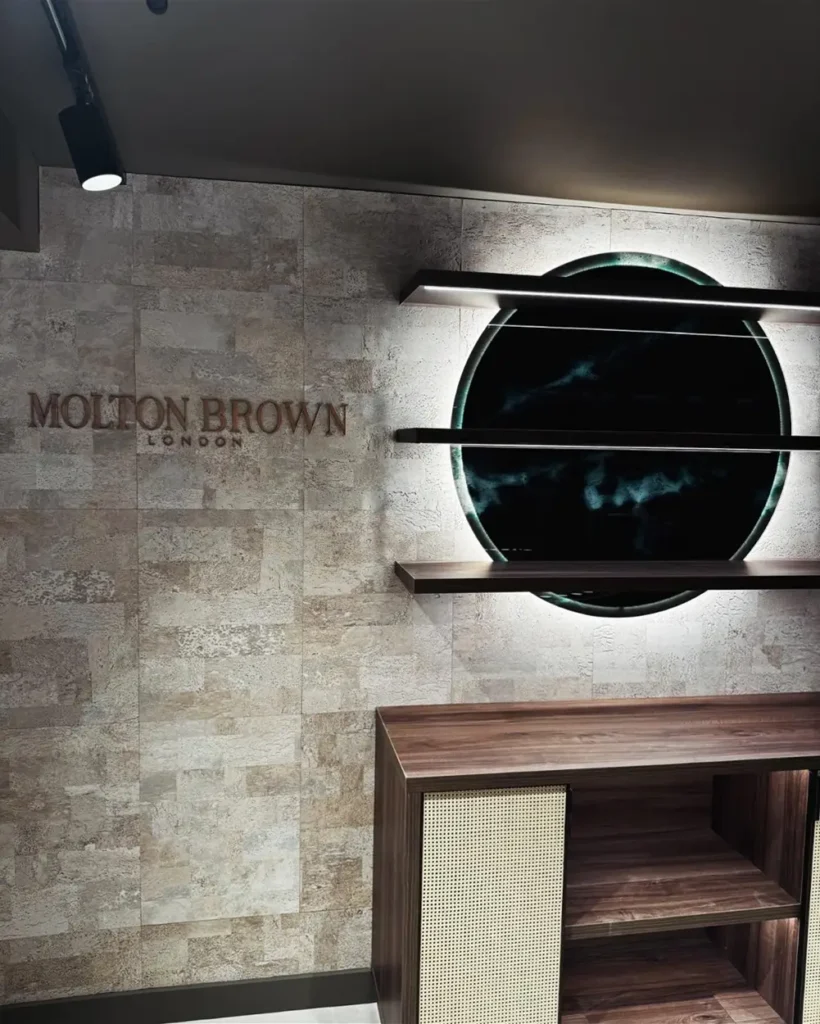 Molton Brown retail shop in York 02